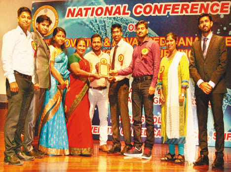 Kamli Prakash honored for Best Poster Presentation