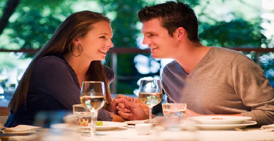 before going to date girls tell these five lies to their parents 