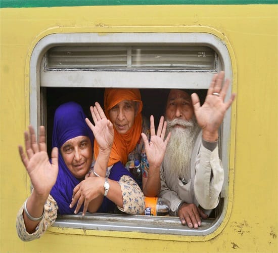 Sikh devotees reached Pakistan to celebrate 549th light festival of Guru Nanak Dev
