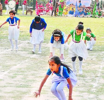 सौ मीटर रेस में मेहुल, तारामनी अव्वल