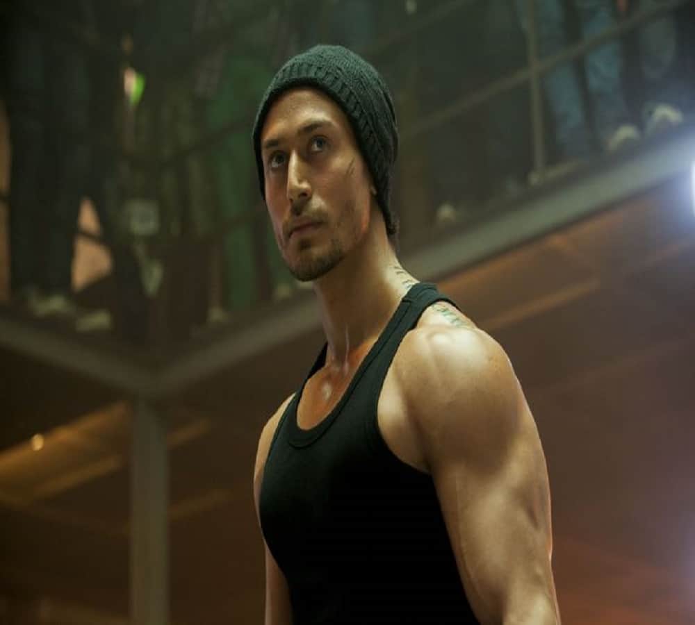 tiger shroff upcoming film baaghi 2 look leaks on internet 