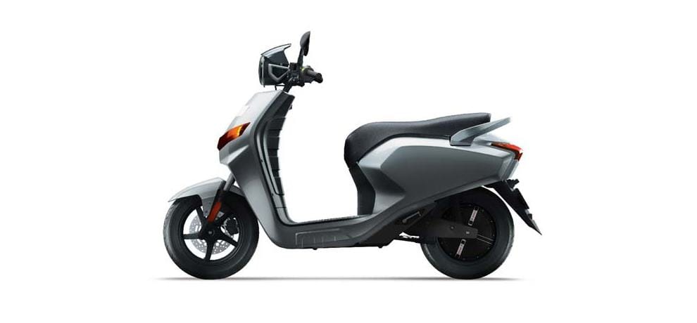 Twenty Two Motors unveild Flow electric Scooter Concept