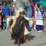 महंगाई के विरोध में पिथौरागढ़ में पुतला दहन करते महिला कांग्रेस कार्यकर्ता