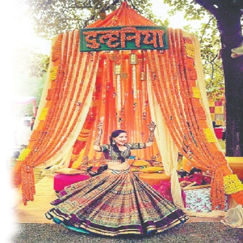 The color of the Mehndi ascended on weddings, see photos