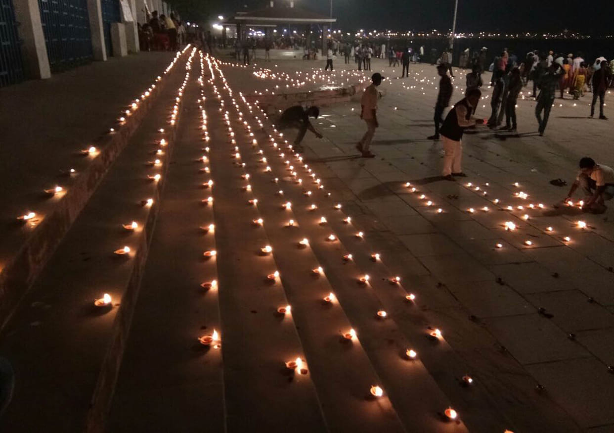 dev deepawali festival celebrate today in varanasi