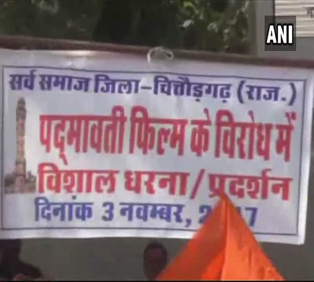 protest against deepika dance in film padmavati in chittorgarh 