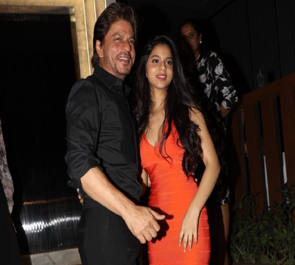 shahrukh khan daughter suhana khan 18 viral photos from bikini to affairs that can shock you