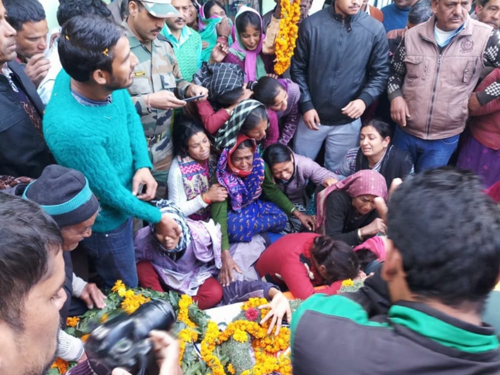 martyr suraj singh topal from utarakhand bravery story