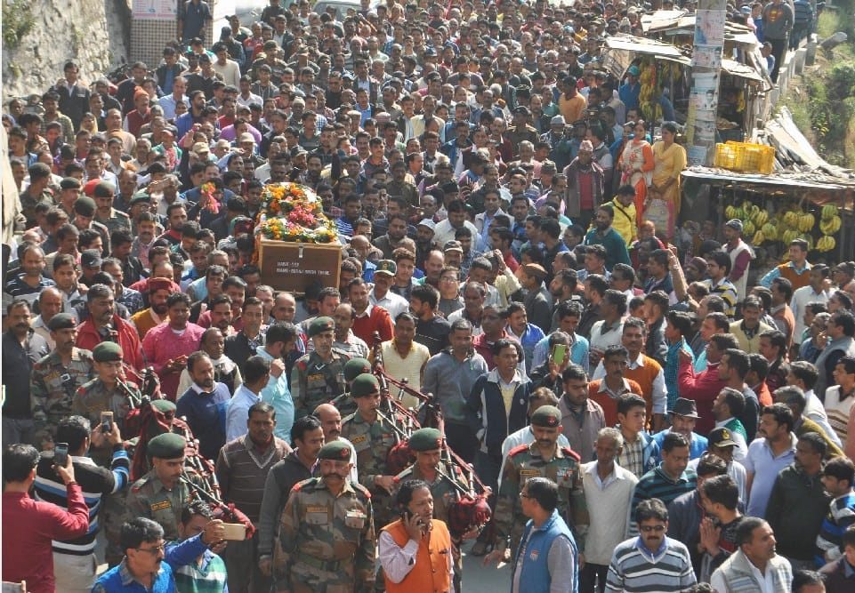 martyr suraj singh topal from utarakhand bravery story