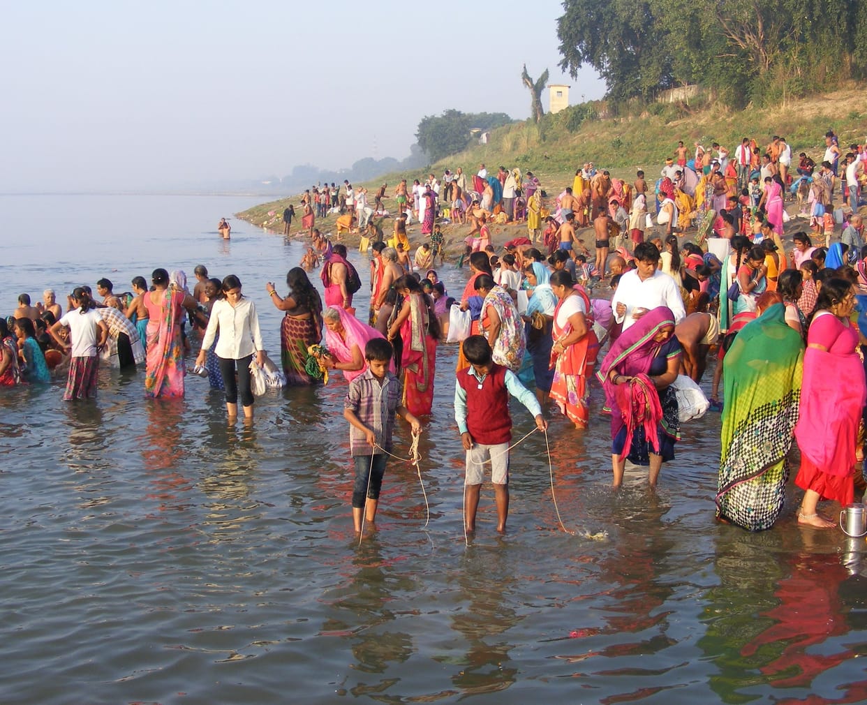 Mangal kamana ki ganga bath