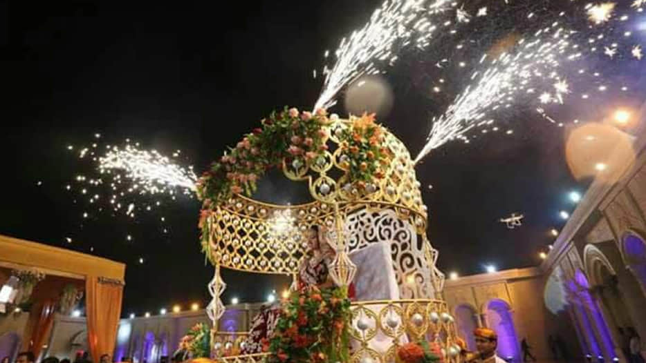 To make wedding memorable, London Bridge and Statue of Liberty will be on Glamor