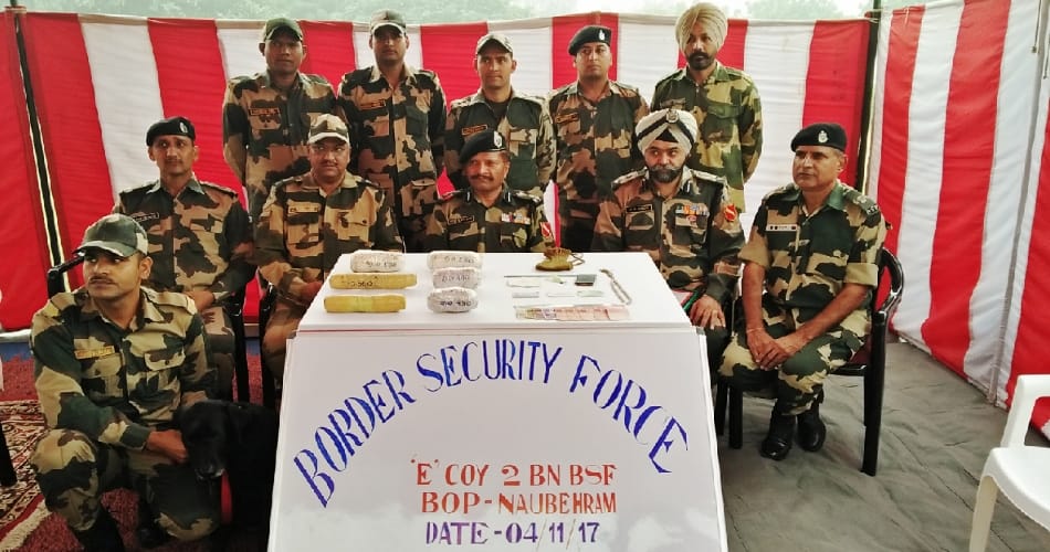 3 kg 70 gram heroin caught from india pakistan border