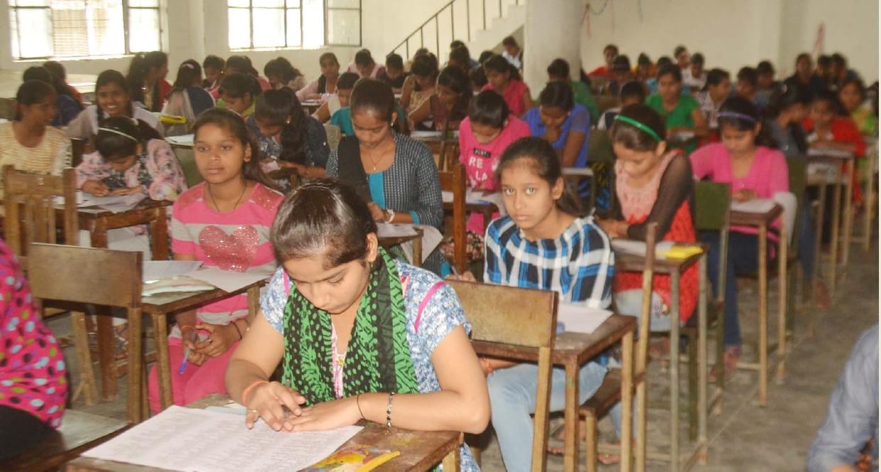 सामान्य ज्ञान परीक्षा में 1180 विद्यार्थियों ने लिया भाग
