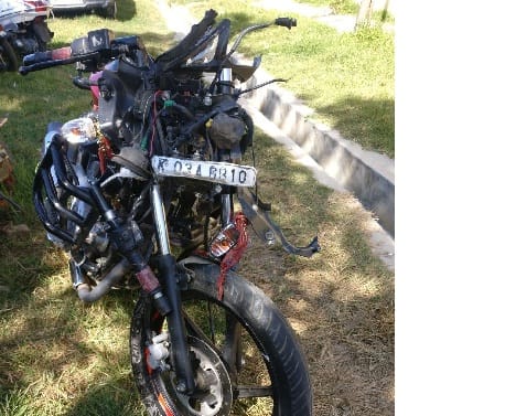 Bolero and bike collide, two injured