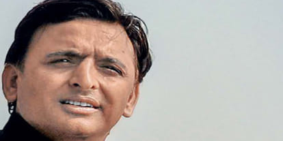 Akhilesh's attack on saffron color