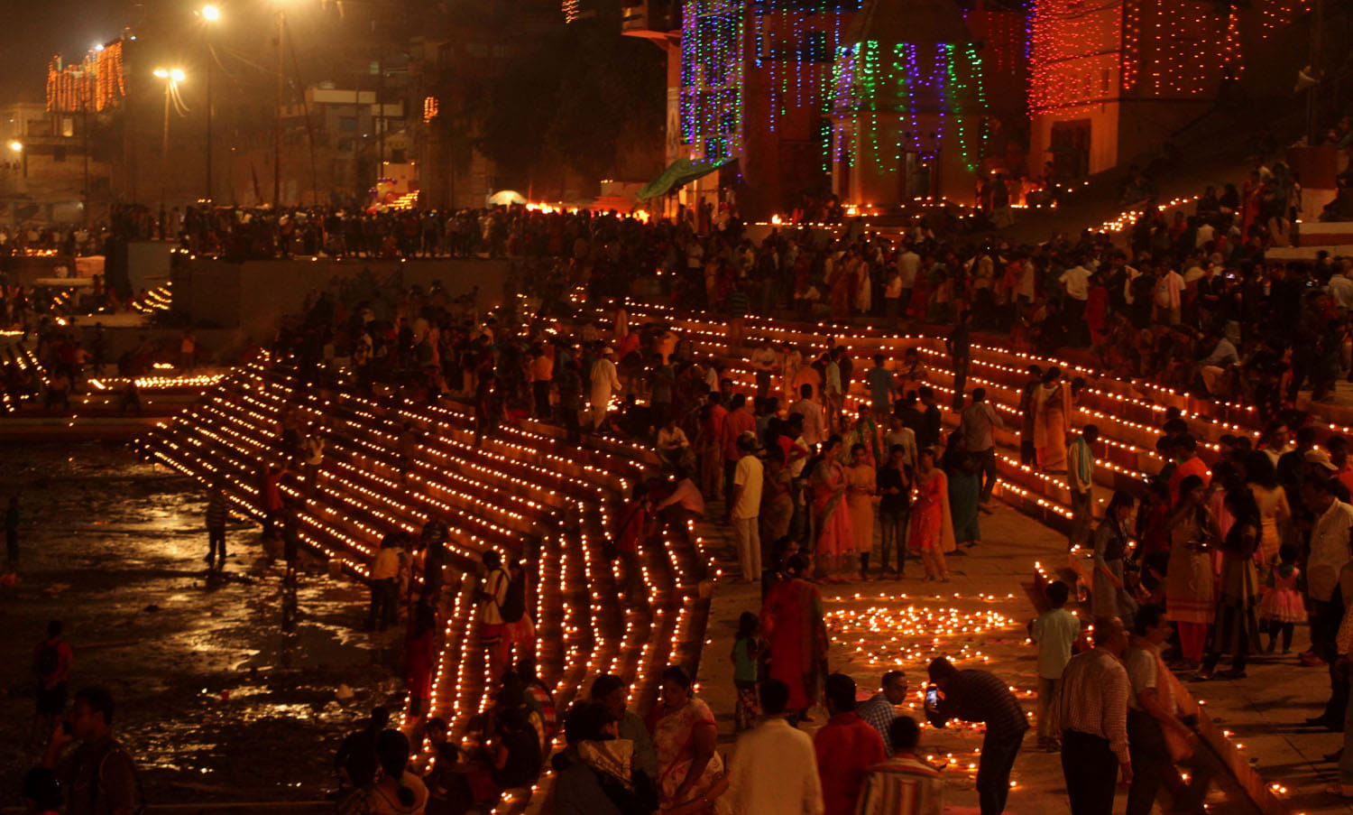 see the rare photos of varanasi dev deepawali
