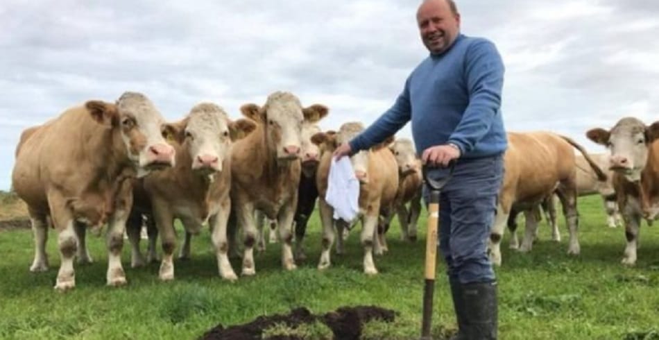 Moray farmer uses underwear to test soil fertility in Scotland 