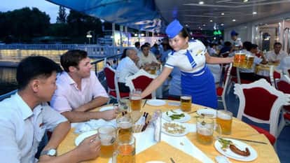 SEE HOW NORTH KOREAN ELITE CLASS ENJOY ALL THE PREVILAGES, INSIDE PICTURES OF NORTH KOREA