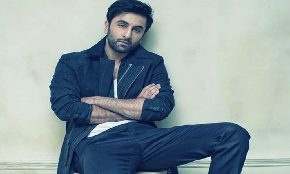 Not Mahira Khan But Ranbir Kapoor Was In London To Meet This Mystery Women