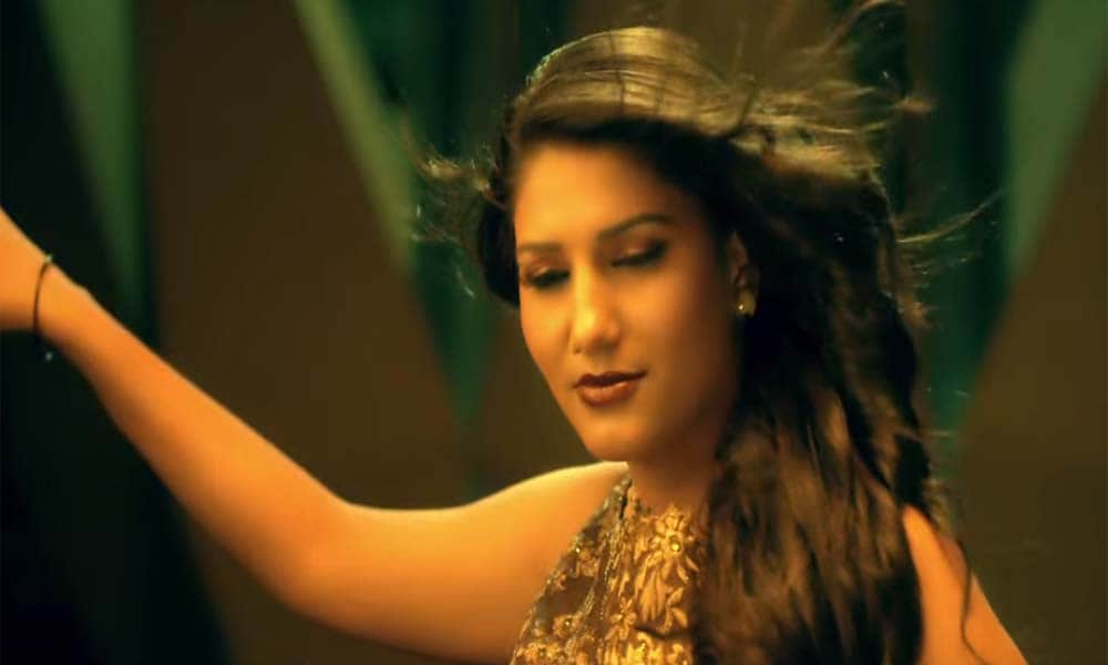 bigg boss 11 sapna choudhary debut in bollywood with film journey of Bhangover song love bite 