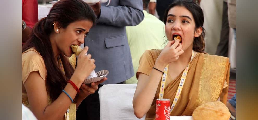 in world food india event people came to see the world food culture, view pics