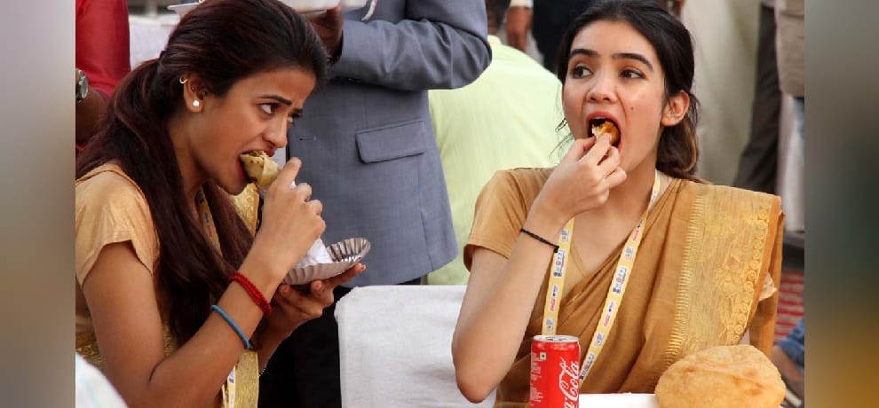 in world food india event people came to see the world food culture, view pics