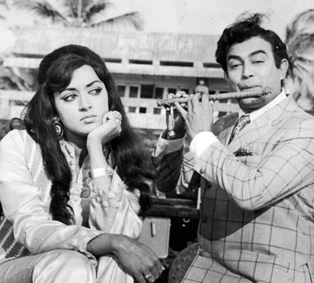 Sanjeev kumar was heart broken after Hema Malini rejected his proposal