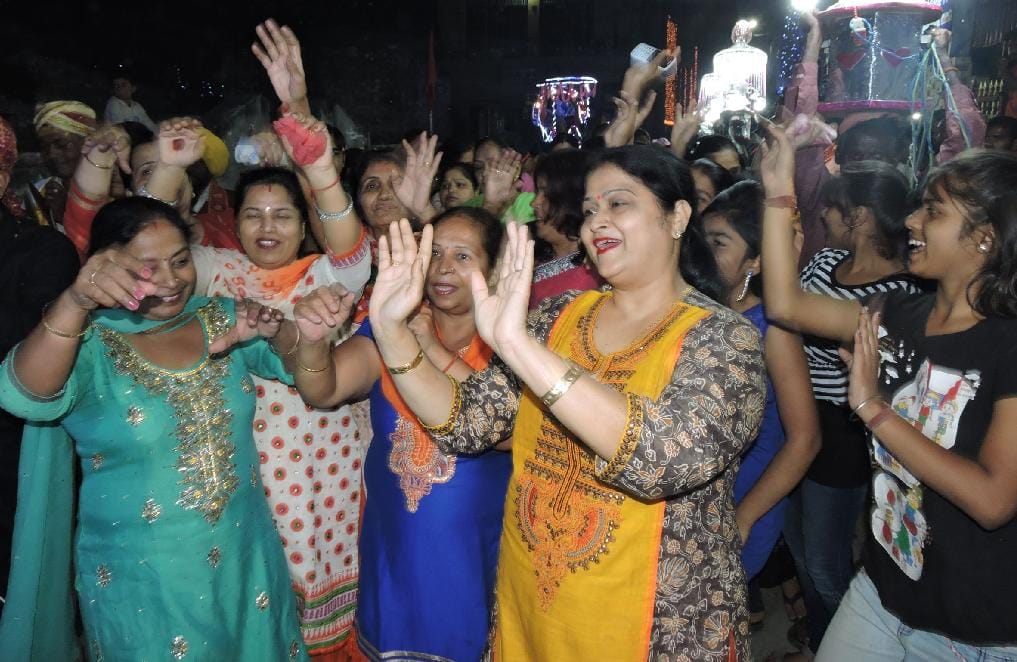 भगवान सालिगराम की हुईं माता तुलसी