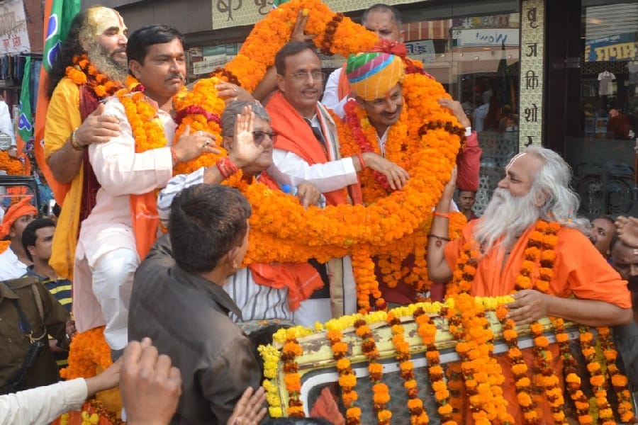 deputy chief minister dinesh sharma in faizabad.