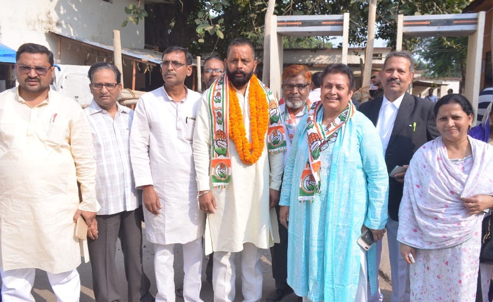 कांग्रेस के मेयर प्रत्याशी पर मचा घमासान