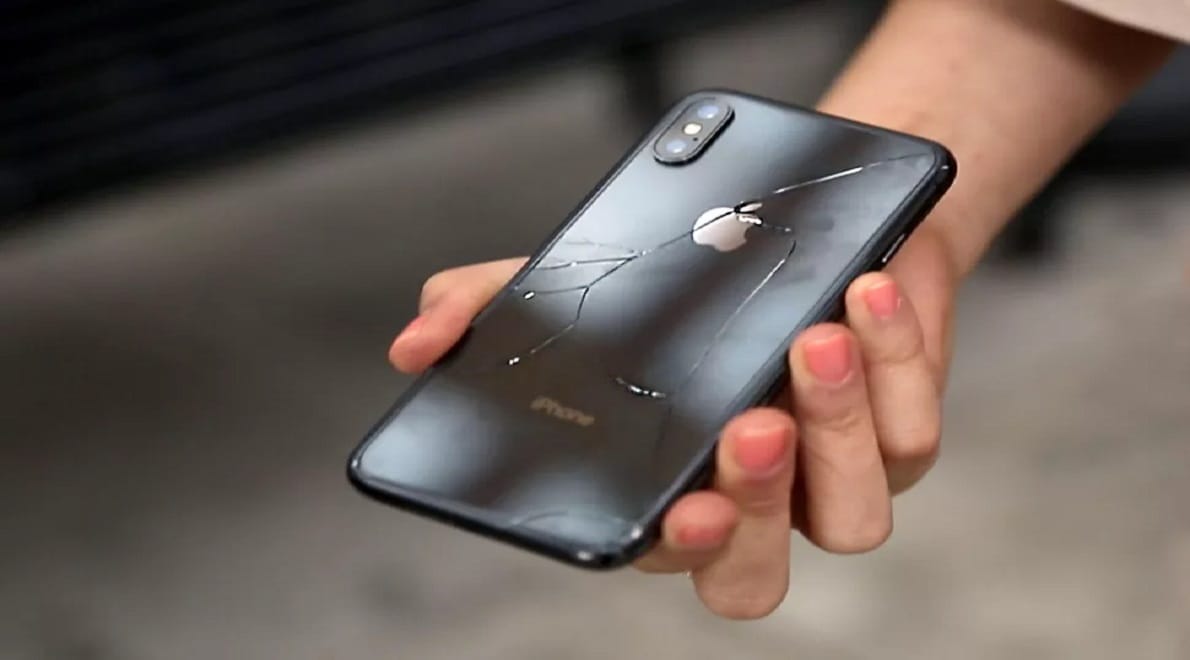 Apple will Charges Rs 20000 For A Replacement Screen of iPhone X