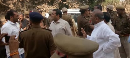 firing in Jaunpur, six injured, seventeen people detained