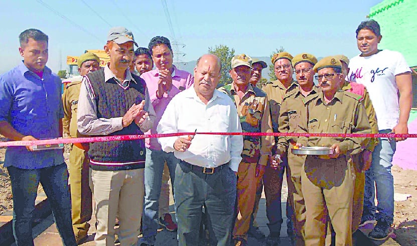 exit gates at sharda open but no exit