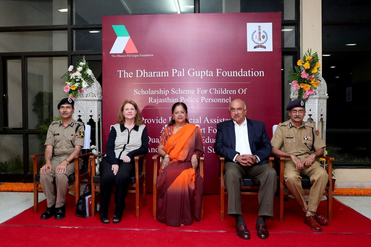 Now the children of policemen will be able to earn higher education in the foreign