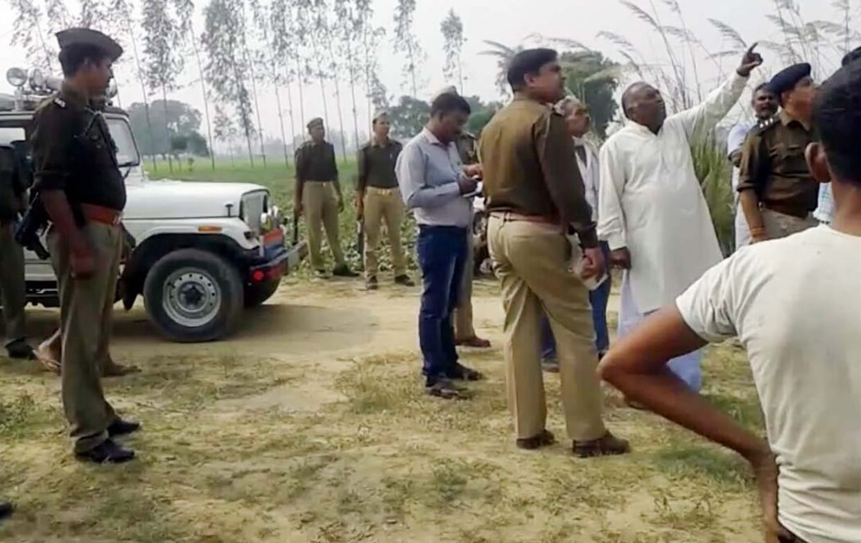 गमगीन माहौल में हुआ पिता-पुत्र का अंतिम संस्कार