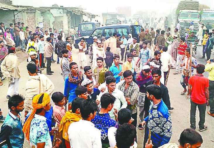 Three dead, including students in fog, accidents