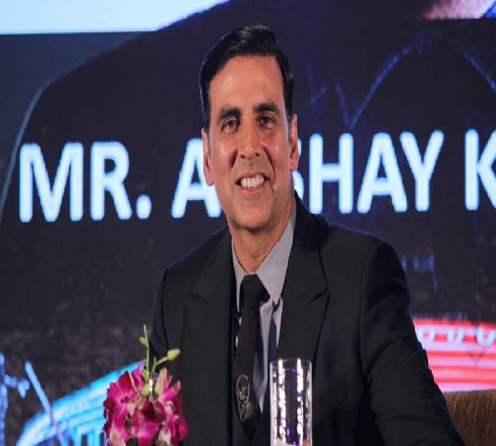 akshay kumar confirms 2.0 and padman will not fight in jan 2018
