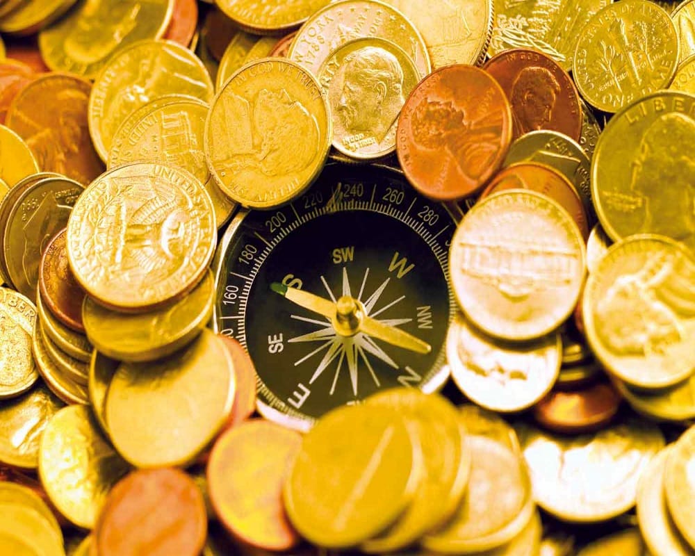when coins or rupee falls from pocket get these auspicious signs