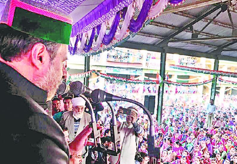 मोदी सरकार लोगों को गुमराह करने वाली सरकार:आनंद