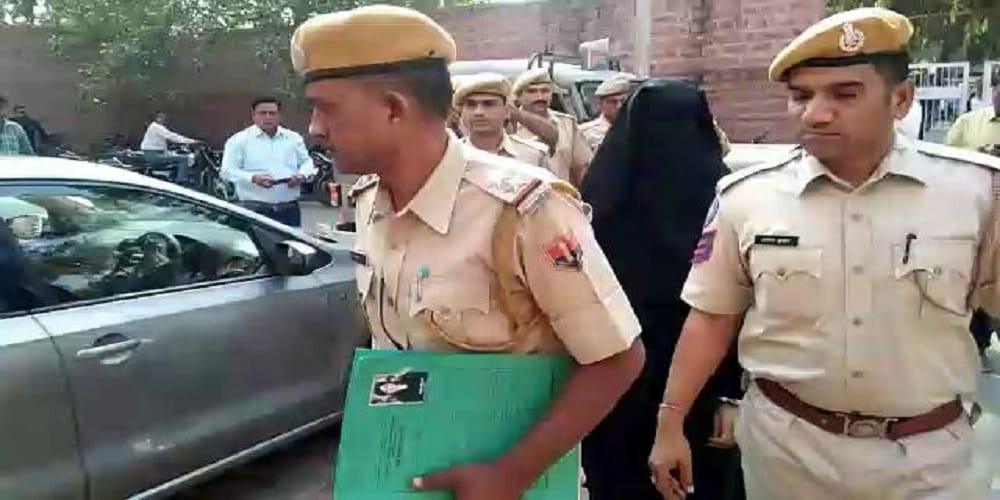 love jihad row- court sent aarifa aka payal to his husband-s home in tight security 