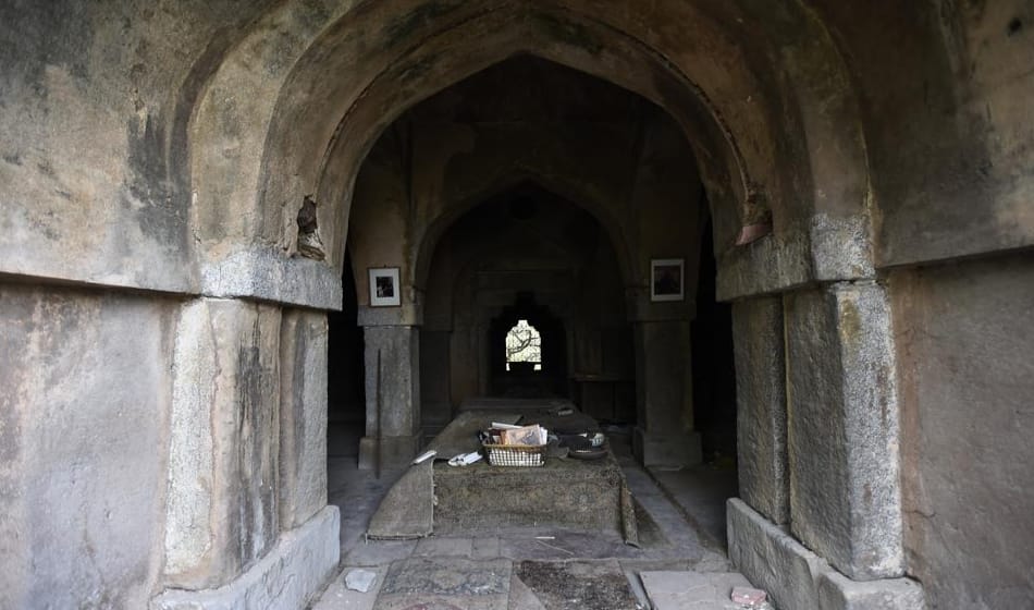 last prince of oudh ali raza dies in malcha mahal as pauper