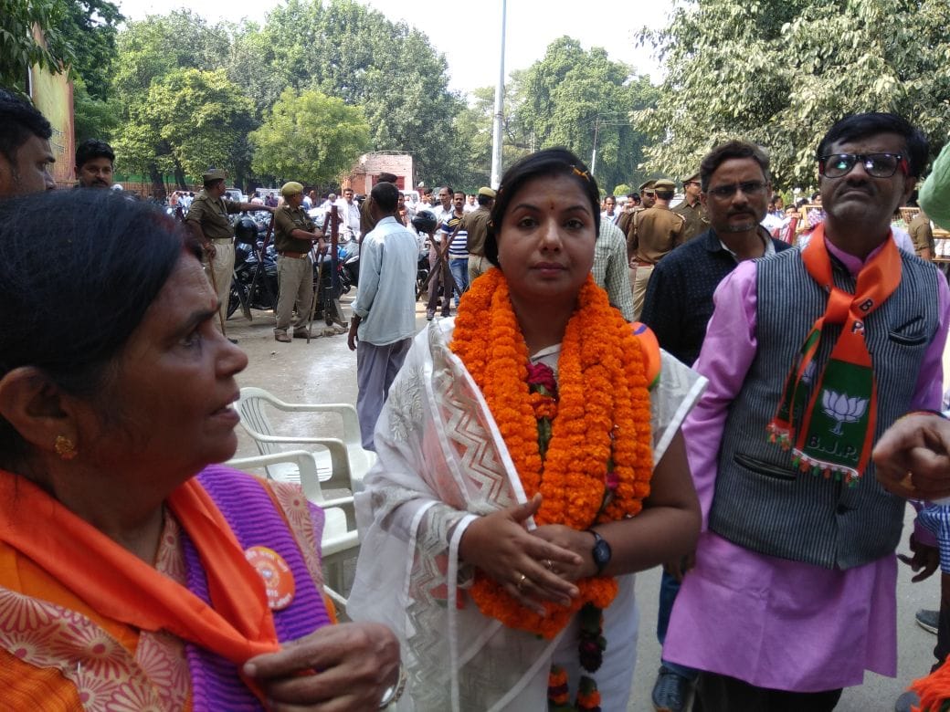 mayor candidates of BJP, Congress, SP and BSP do nomoination