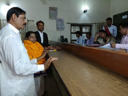 mayor candidates of BJP, Congress, SP and BSP do nomoination