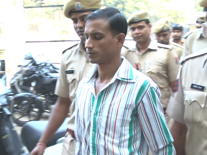 Court gives death sentence to rapists in kota