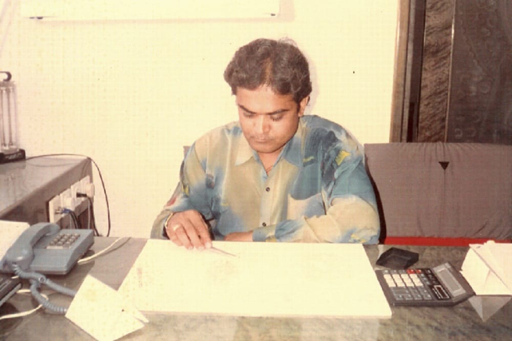  success story of diamond businessman savjibhai dholakia 