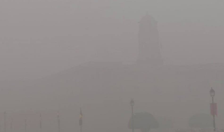 delhi pollution: kejriwal calls delhi gas chamber and ngt seeks reply from 4 states of their steps