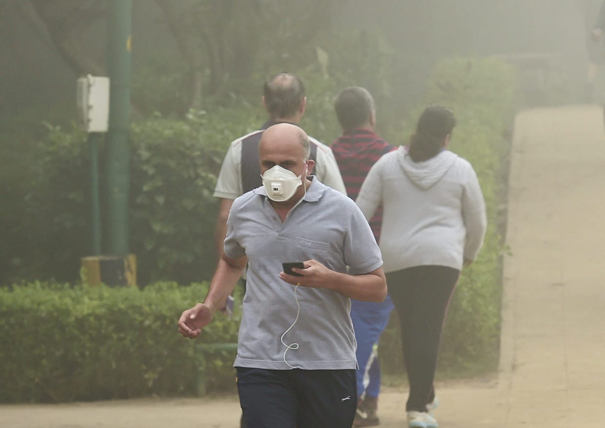 This is the way to protect yourself from Poisonous Smog of Delhi