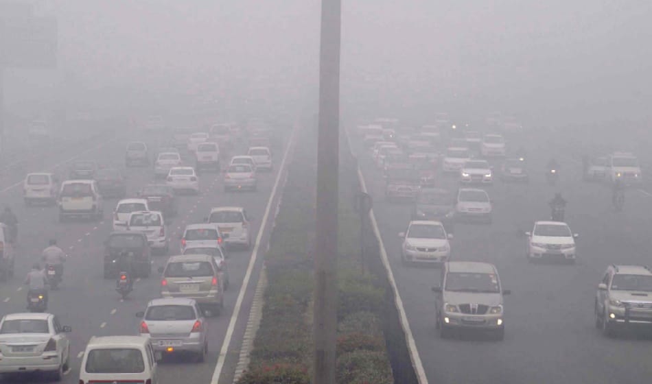 delhi ncr suffering from many problem because of the smog
