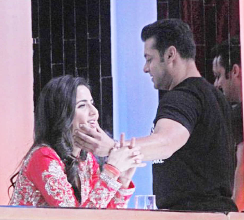 katrina kaif bridal photo viral from set of film zero