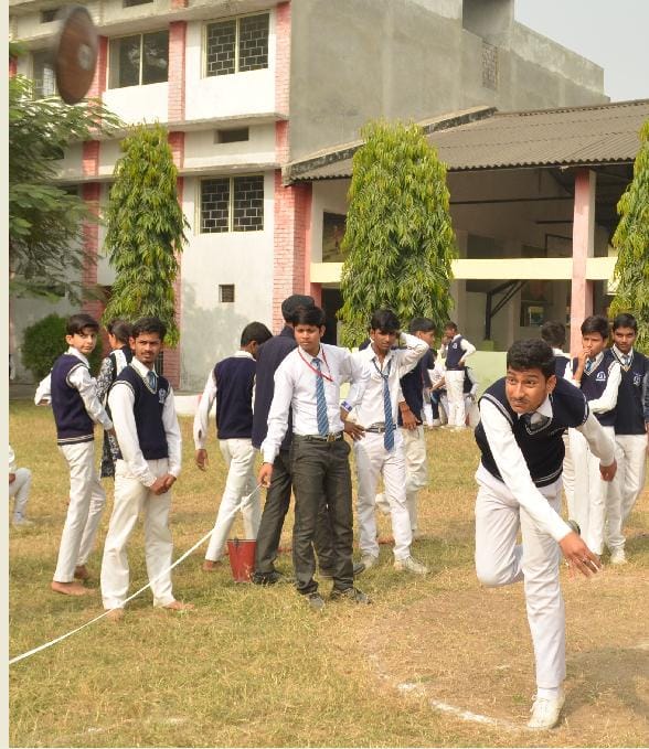 बैडमिंटन में रिफा व सिमजीत रहे अव्वल